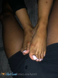 8587835
