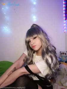 8722842