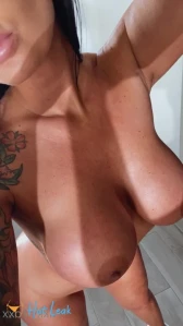 10390262