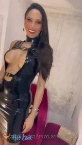 10389786