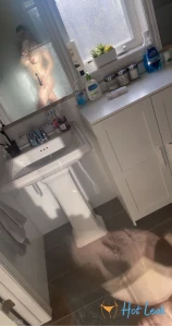 8568105