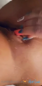 10372468