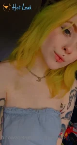 10371748