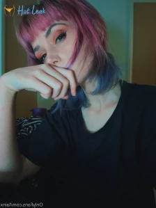 8429556