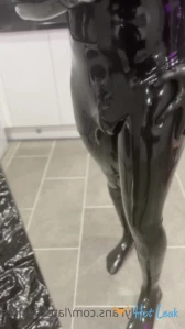 10358632