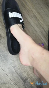 10300807