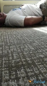 10300829