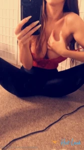 10297372
