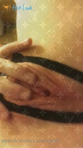 10284003