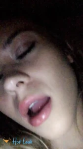 10270054