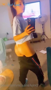10261812