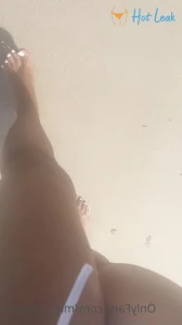 10253050
