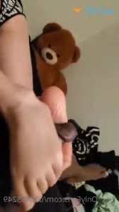 10242984