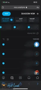 10048977
