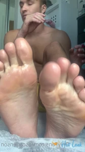 10128628
