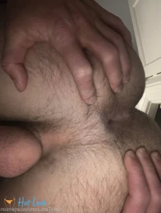 10177823