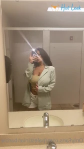10123208