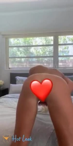 10099625