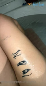 10093162
