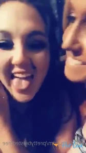 10084488
