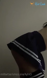 10068102