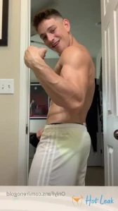 10050102