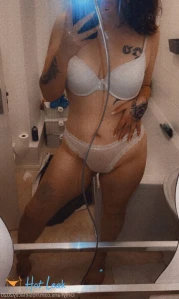 10997577