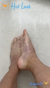 11743252