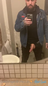 10821186