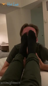 10821047