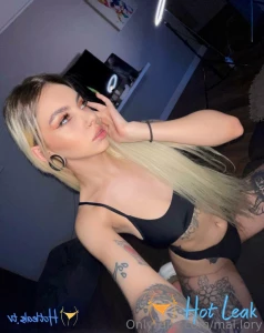 11561721