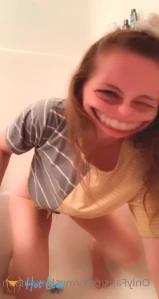 10810025