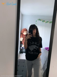 863693