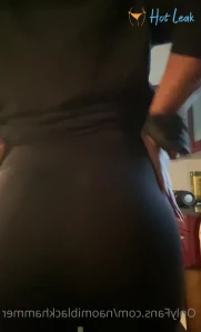 1679805