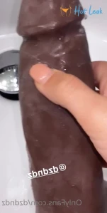10725313