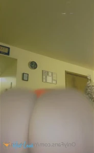 1696138