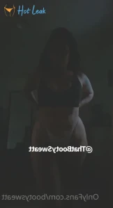 10960276