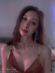 915114