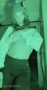 1703692