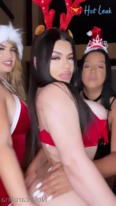 9494593