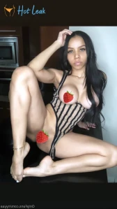 926553