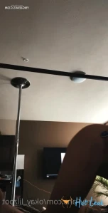 1706343