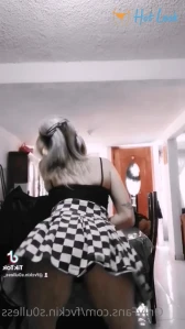 10960531
