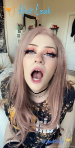 11846102