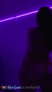 1710366
