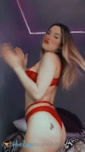 1710374