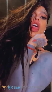 10923628