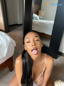 973367