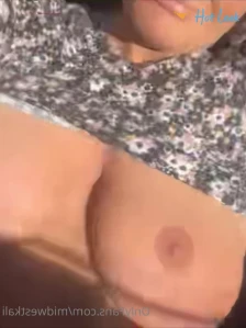 11003658