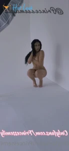 1893271